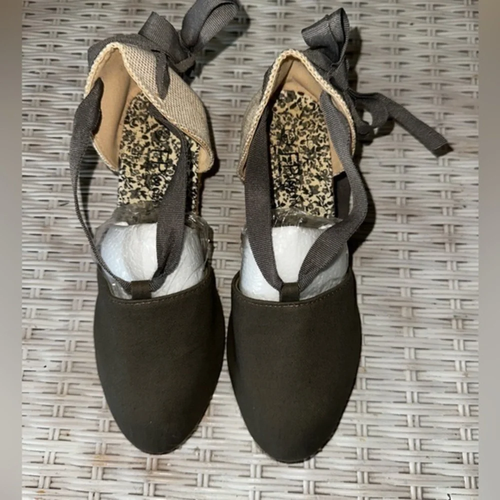 NWOB Free People Black Espadrille Ankle Tie Shoes Sz 36